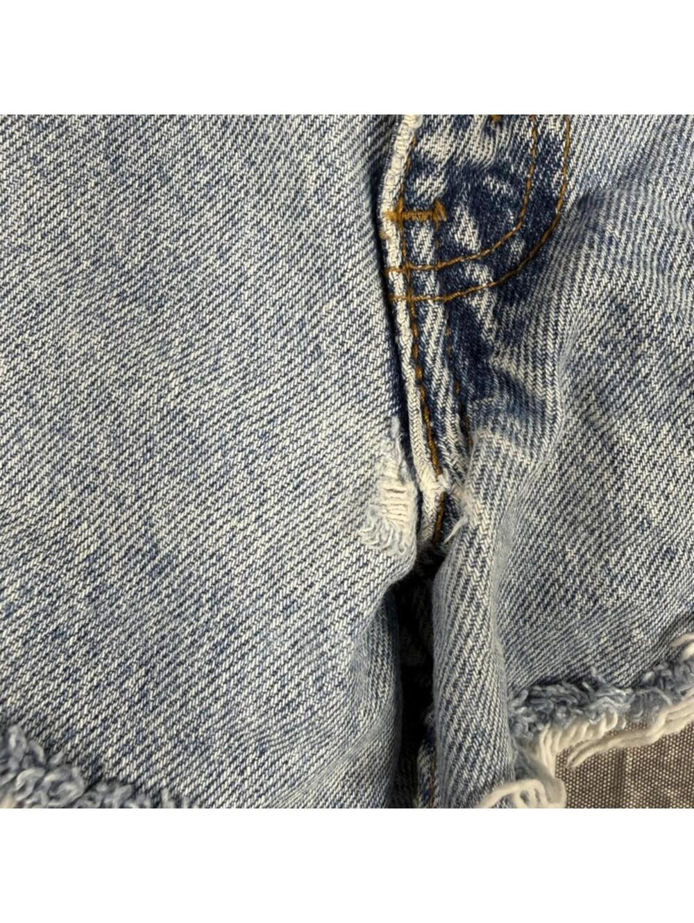 Levi's Shorts Women's S Blue Distressed Jeans - Picture 2 of 7